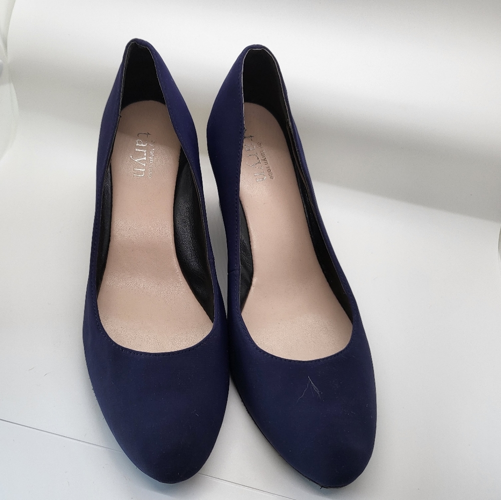 Taryn Rose Kathleen blue wedge shoe Size 8M